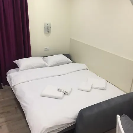 בית הארחה Milara 3*